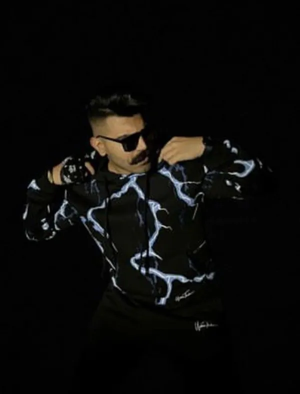 Lightning_Cotton_And_Polyester_Hoodie_|_Black_And_Blue