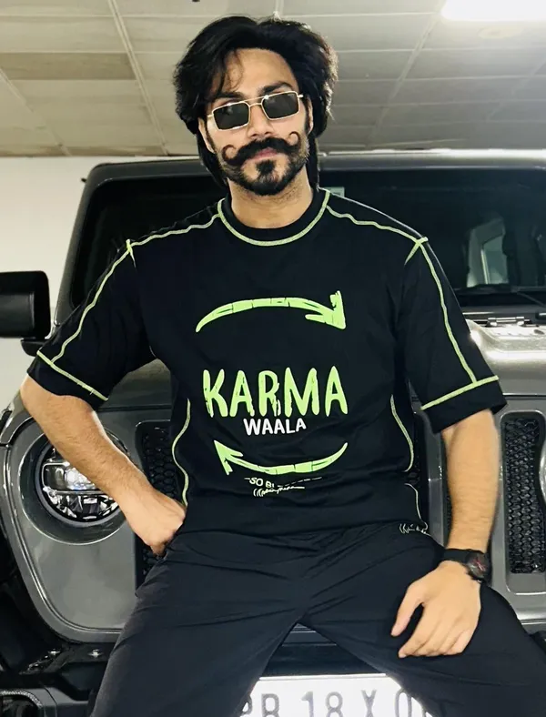 Karma_Waala_Drop_Shoulder_T-Shirt