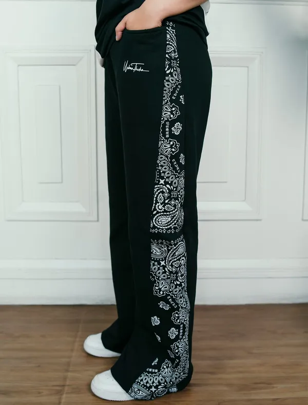 Warm_Black_Bandana_Lower