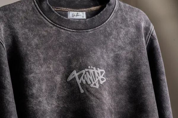 Punjab_Bandana_Sweatshirt_In_Black_Stone_Washed