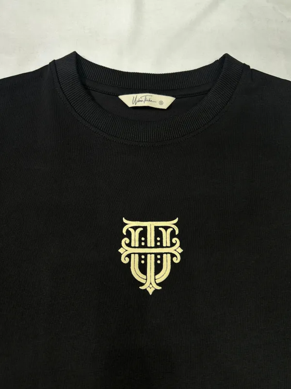 Batwing_Black_Cotton_Lycra_T-Shirt