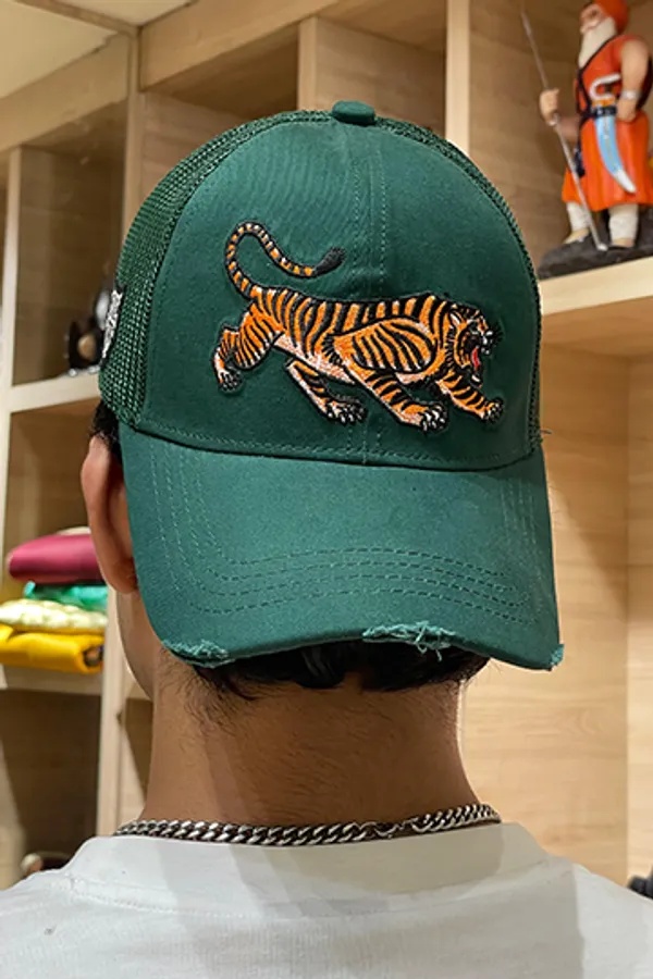 Green_Claw_Distressed_Cap