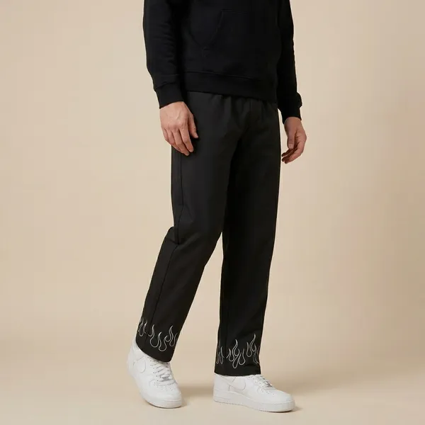 Urbantheka_Flames_Lower_|_Black