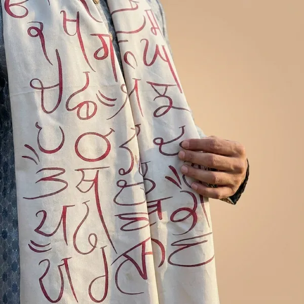 Maa_Boli_Artistic_Designer_All_Weather_Stole