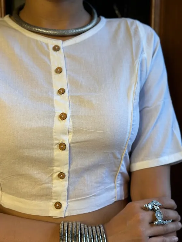 Ivory_White_Readymade_Cotton_Plain_Blouse_with_piping_and_round_neck