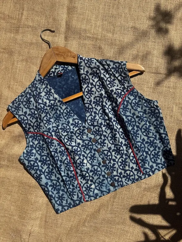 Indigo_Sleeveless_Cotton_Handblock_Blouse