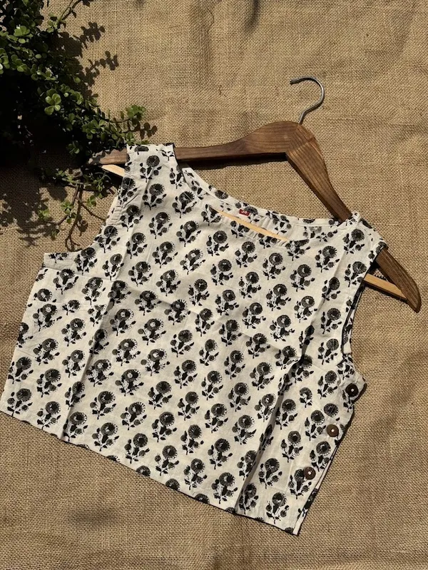 Ivory_White_Floral_Sleeveless_Cotton_Blouse