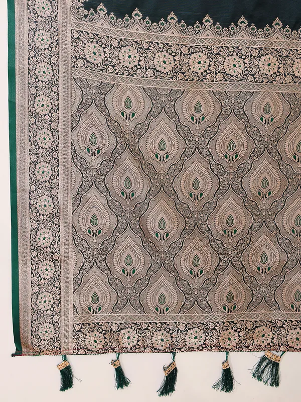 Tantvi_Emerald__Majesty_Silk_Satin_Saree