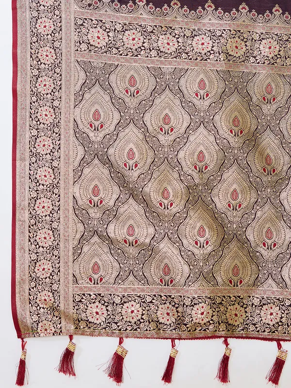 Tantvi_Maroon_Majesty_Silk_Satin_Saree
