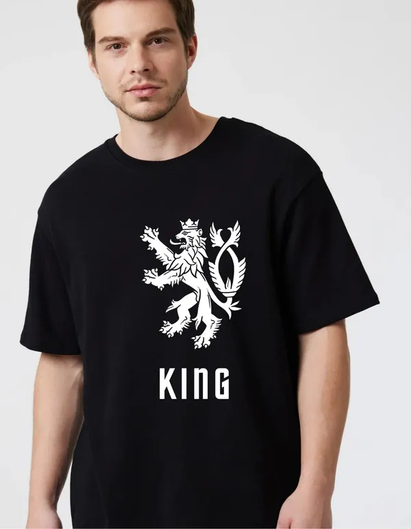 Black_Cotton_Blend_Trendy_King_T-Shirt_For_Men