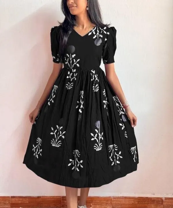 Anarkali_Rayon_Jaipuri_New_Kurti_For_Women's_And_Girls_/_Trending_New_Anarkali_Kurti_For_Women's/_Latest_Rayon_Kurti/Middi