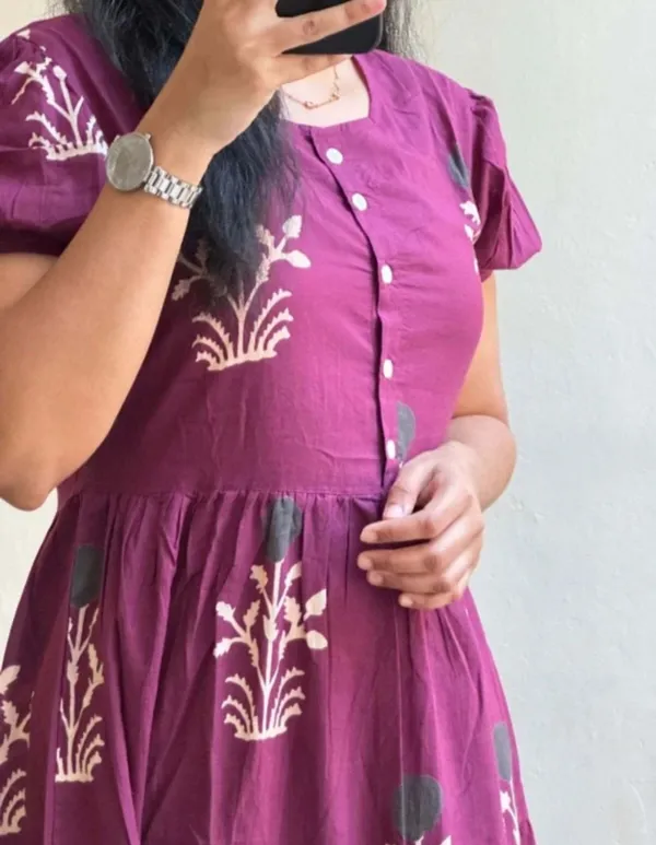 Trending_Rayon_Printed_Kurti/Middi_For_Women's_And_Girls/New_Printed_Jaipuri_Rayon_Kurti_For_Women's