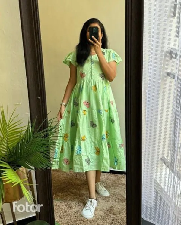 new_trending_green_midi_gown,_puff_sleeve_dress,_rayon_floral_midi,_stylish_green_gown_for_women,_summer_casual_wear_dress,_soft_rayon_green_frock,_latest_midi_gown_2025,_daily_wear_midi_for_girls,_comfortable_fit_&_flare_midi,_elegant_floral_green_dress