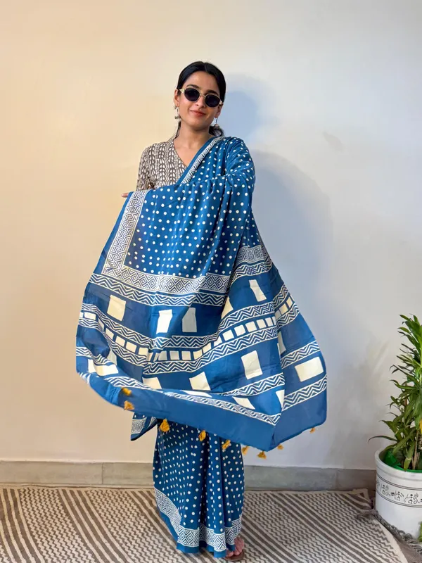 Indigo_Polka_Mulmul_Handblock_Saree_with_fabric_tassels