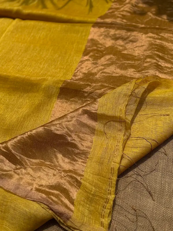Surajmukhi_Pure__Silk_Linen_Handloom_Saree_with_Copper_Zari_Pallu