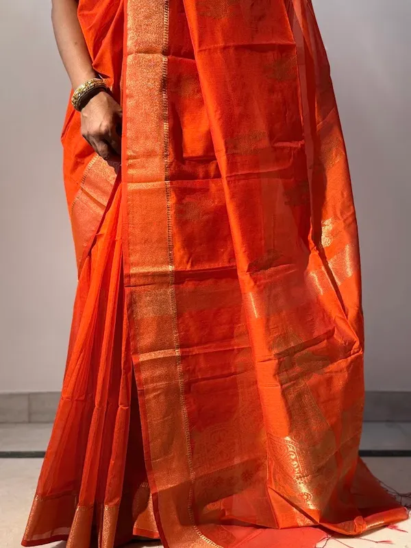 Bright_Orange-Red_Festive_Handloom_Cotton__Silk_Saree_with_Metallic_Copper_Horse_Motifs_&_Zari_Border