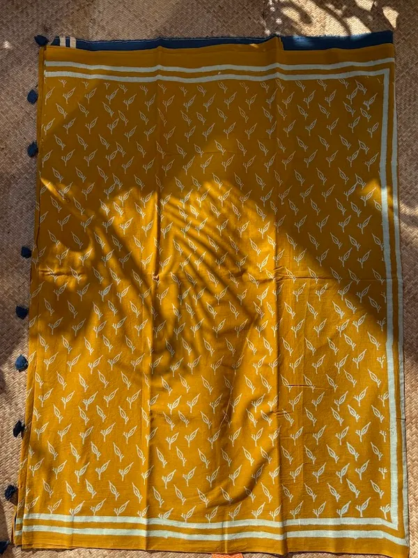 Genda_Pallavi_Mulmul_Saree