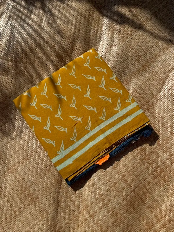 Genda_Pallavi_Mulmul_Saree