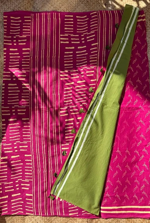 Gulabi_Pallavi_Mulmul_Saree
