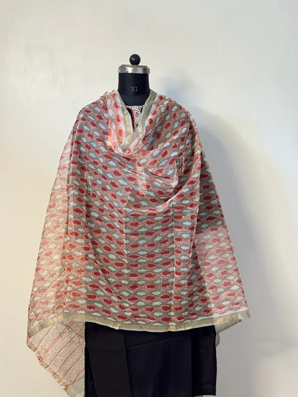 Blush_Buta_Grid_Kota_Doriya_Dupatta