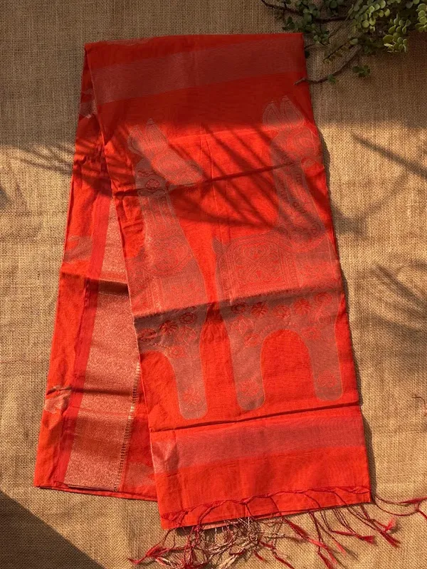 Bright_Orange-Red_Festive_Handloom_Cotton__Silk_Saree_with_Metallic_Copper_Horse_Motifs_&_Zari_Border