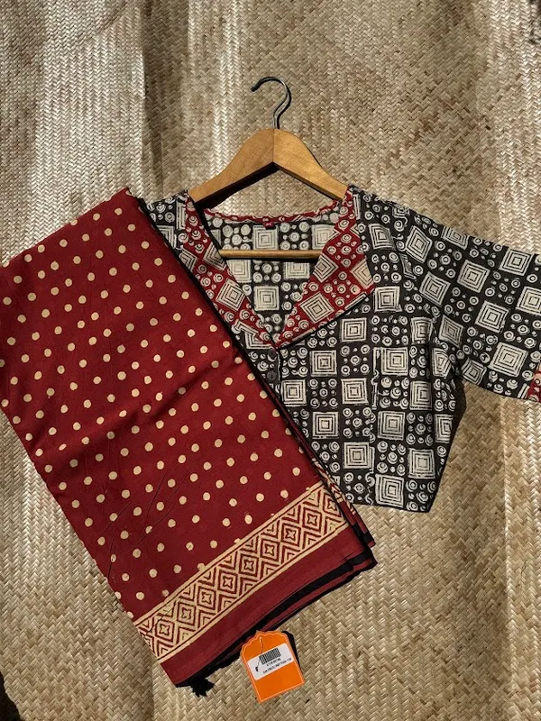 Crimson_Red_Polka_Mulmul_saree_with_fabric_tassels