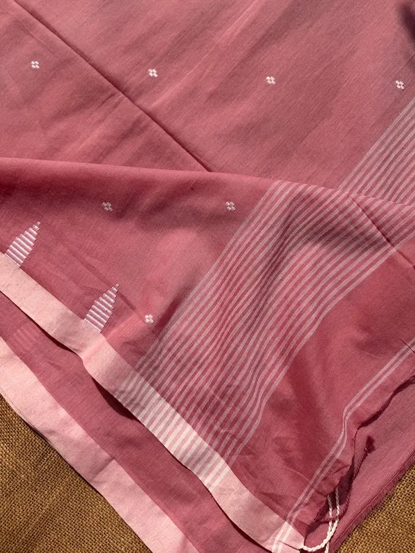 Dusty_Rose_Pink_Dhaniakhali_Pure_Cotton_Handloom_Saree_with_White_Butis_&_Temple_Border_(Handloom_Mark_Certified)