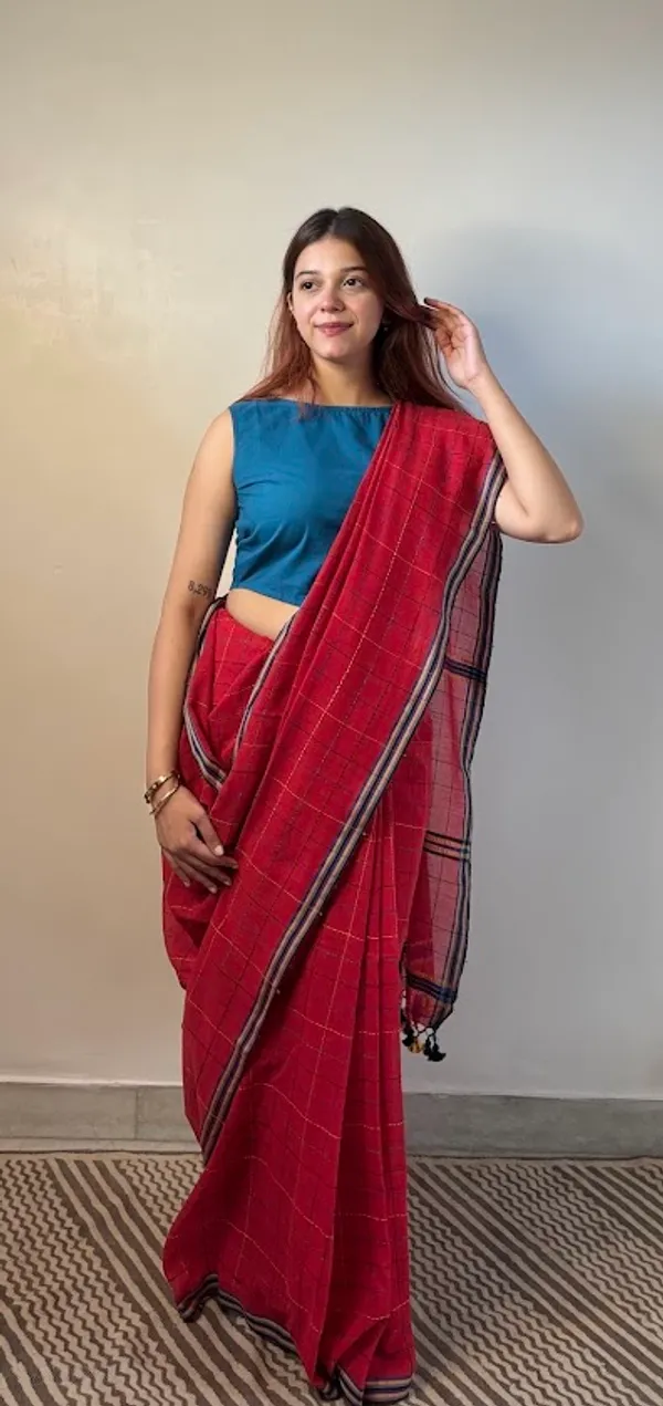 Crimson_Checkered_Mulmul_Cotton_Saree_with_Kantha_Work_&_Tassels
