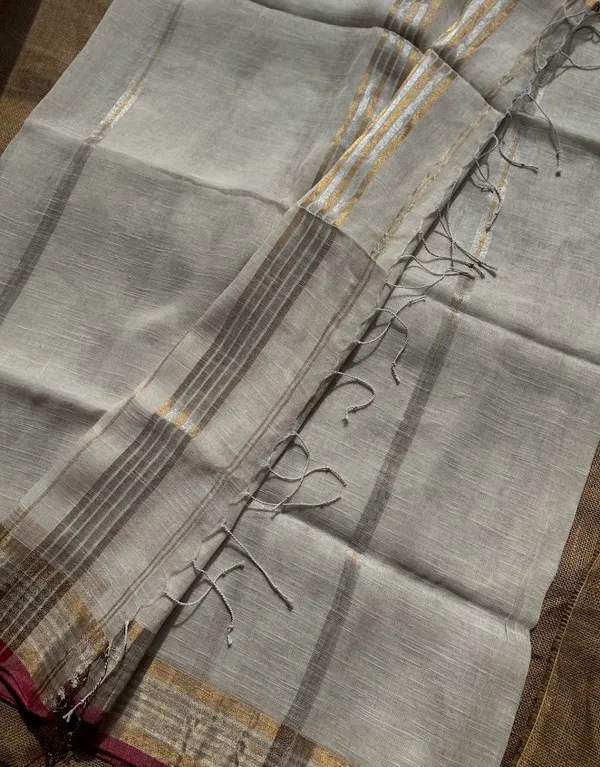 Gulnar_Ivory_Linen_Saree