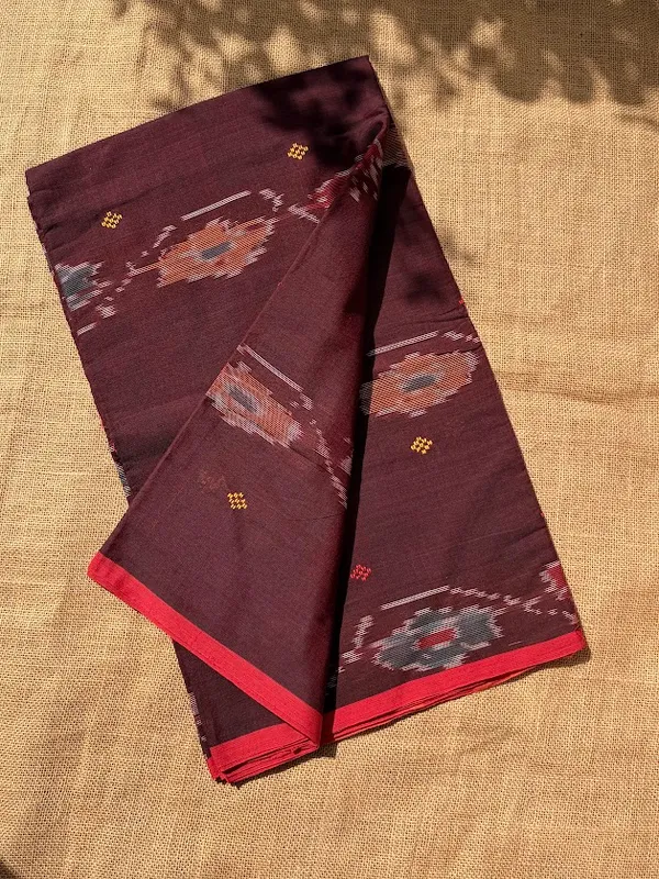 Handwoven_Dhaniakhali_Cotton_Saree_in_Deep_Cocoa_Brown_with_Crimson_Red_Accent_Border