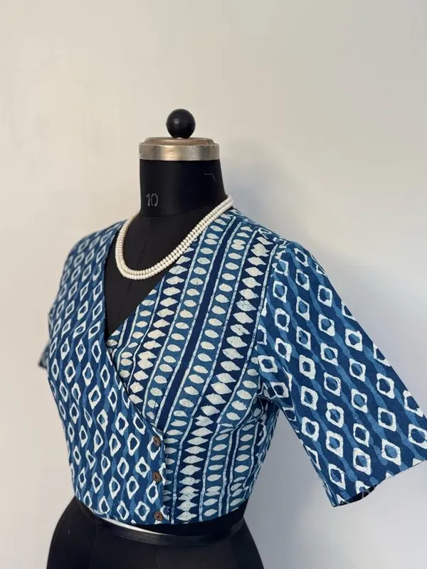 Indigo_Angrakha_Charm_Cotton_Blouse_with_(Diamond_&_Linear_motifs)