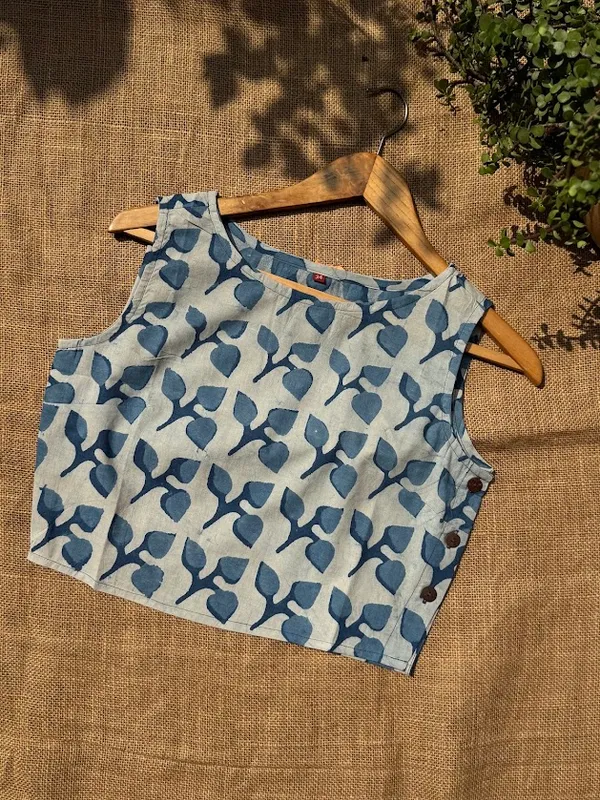Indigo_Ivory_Dream__Sleeveless_Cotton_Blouse