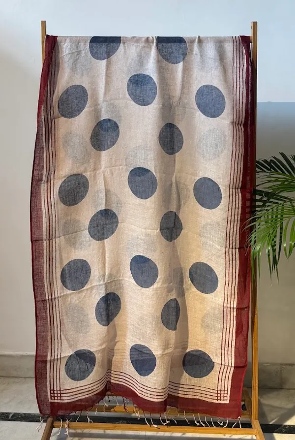 Indigo_Polka_Dot_&_Maroon_Bordered_Pure_Linen_Dupatta