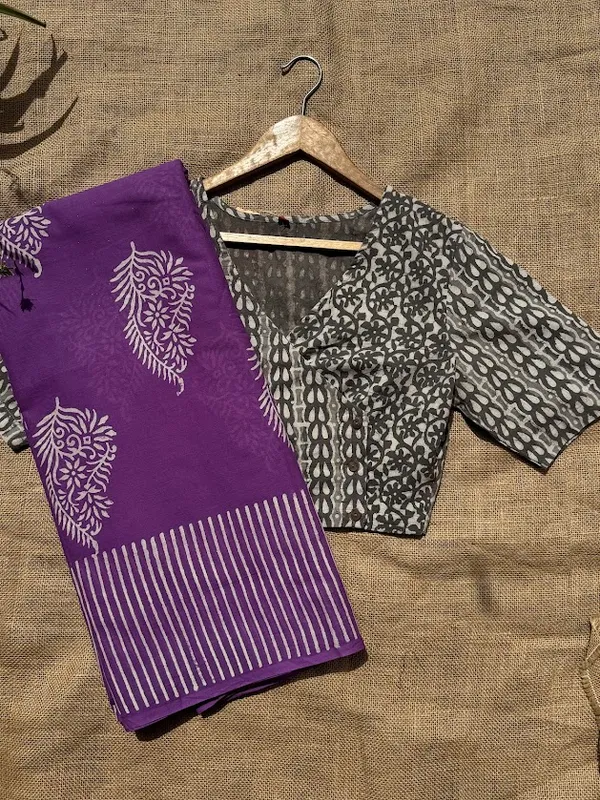 Jamuni_Mul_Paisley_Buta_Bagru_Handblock_Saree_with_Blouse_Piece