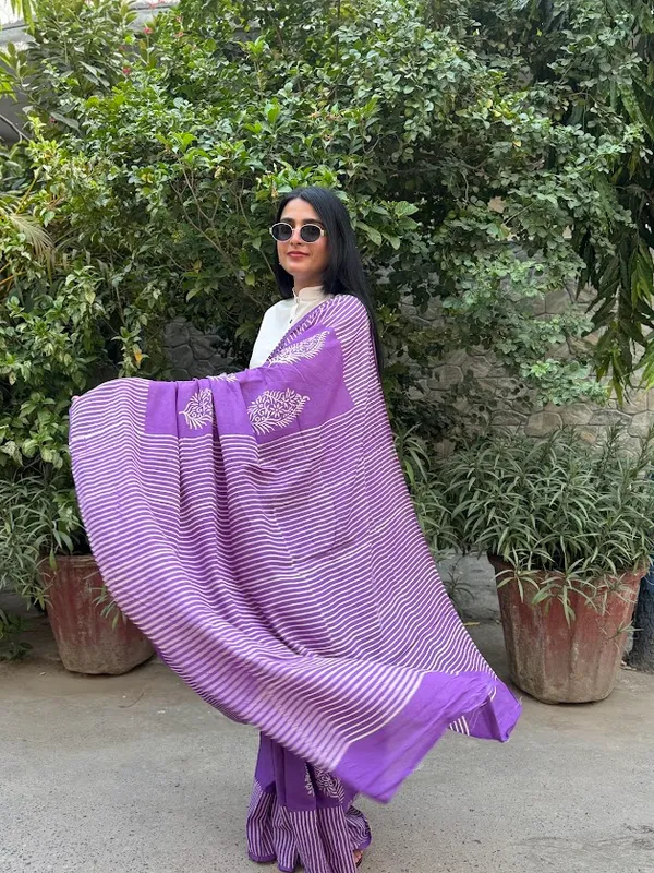 Jamuni_Mul_Paisley_Buta_Bagru_Handblock_Saree_with_Blouse_Piece