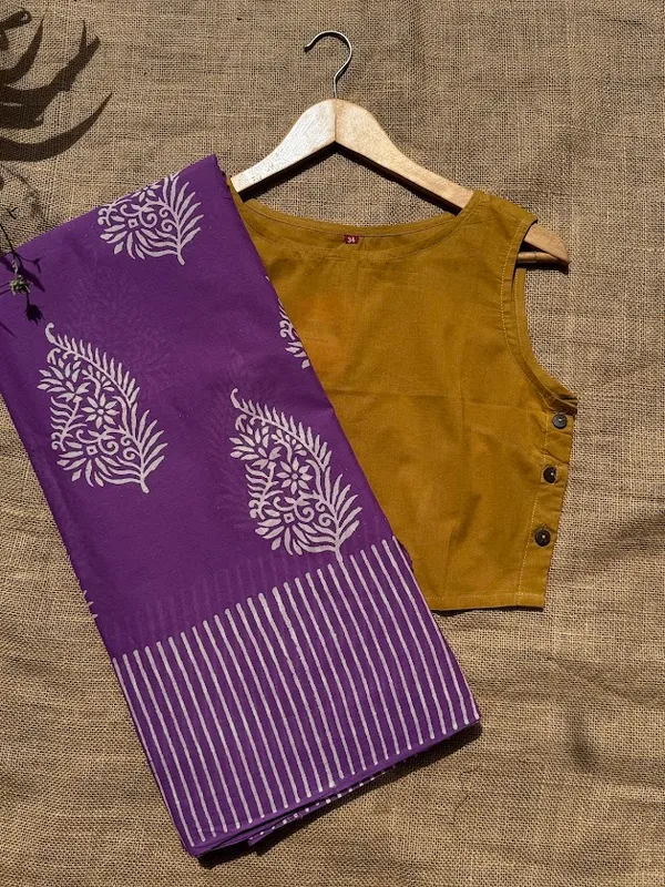 Jamuni_Mul_Paisley_Buta_Bagru_Handblock_Saree_with_Blouse_Piece