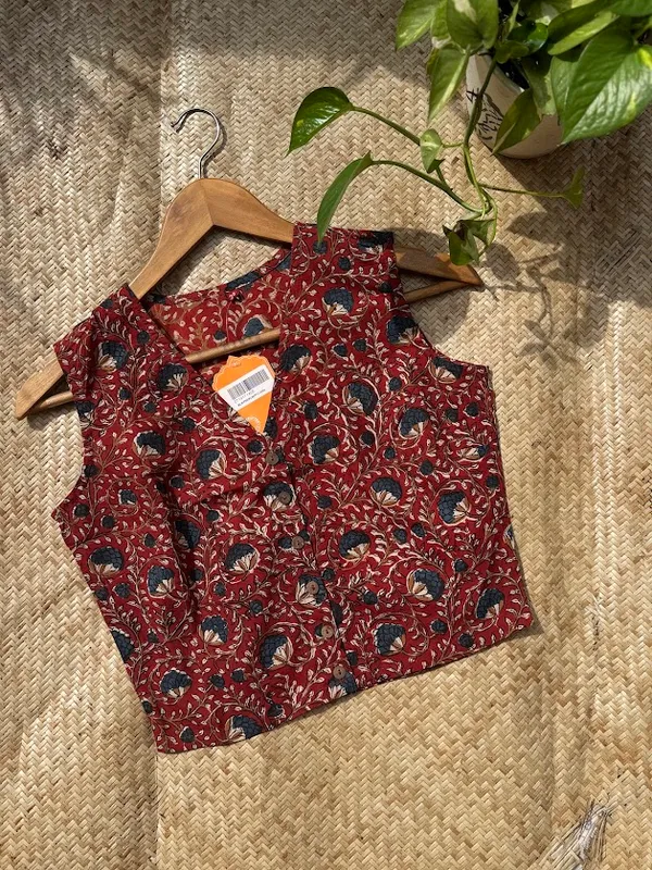 Kalamkari_Floral_Print_Sleeveless_Blouse