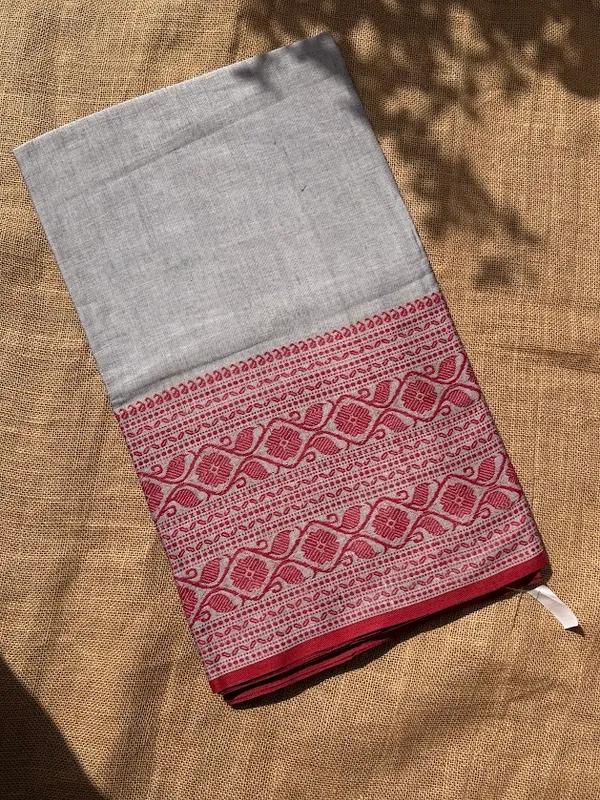 Light_Ash_Grey_&_Soft_Rose_Pink_Dhaniakhali_Pure_Cotton_Saree_with_Intricate_Jamdani_Border