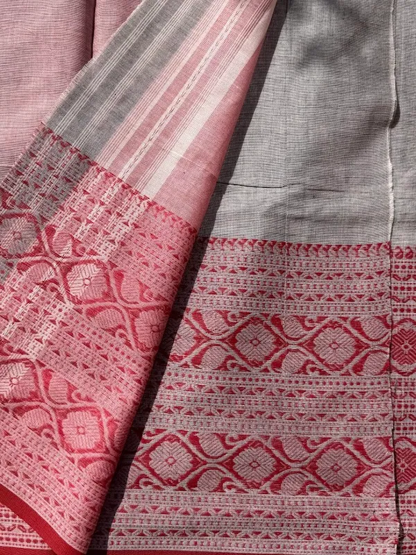 Light_Ash_Grey_&_Soft_Rose_Pink_Dhaniakhali_Pure_Cotton_Saree_with_Intricate_Jamdani_Border