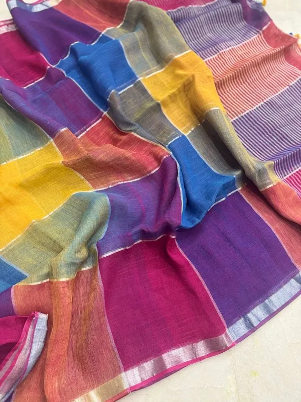 Rang-_Khel_Linen_Handloom_Checkered_sarees_with_multicolour_tassels