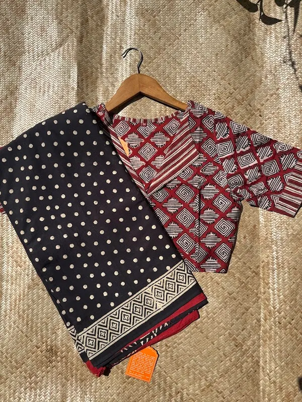 Midnight_Black_Polka_Retro_Mulmul_Saree_with_Red_Contrast_Blouse