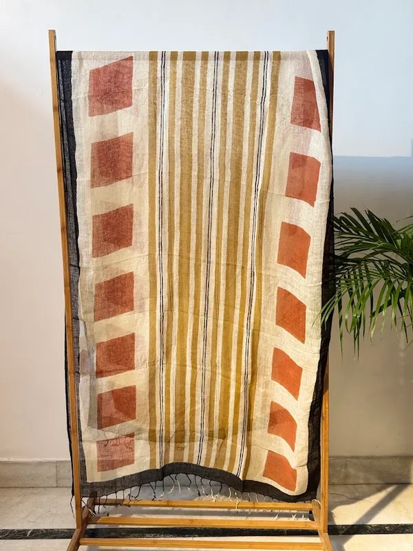 Mustard_&_Rust_Geometric_Block_Printed_Pure_Linen_Dupatta