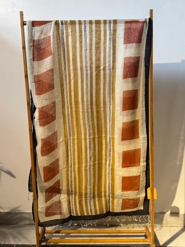 Mustard_&_Rust_Geometric_Block_Printed_Pure_Linen_Dupatta