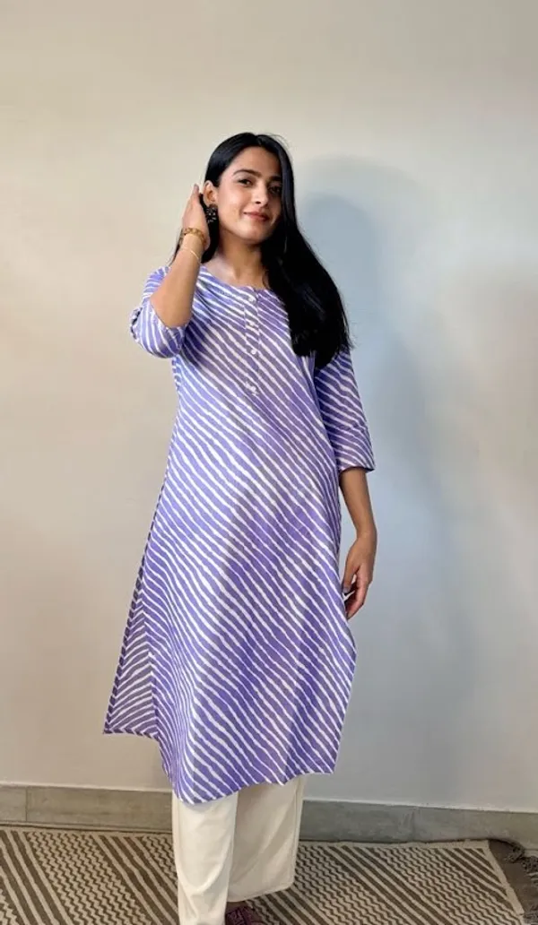 Muted_Purple_Leheriya_Heritage_Straight_Kurti