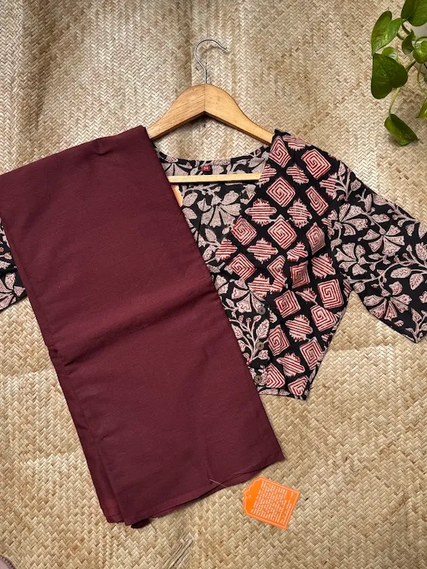 Dark_Maroon_Plain_Mulmul_Saree_with_Fabric_Tassels