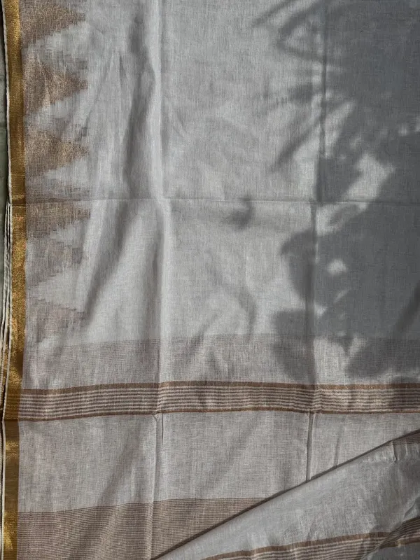 Onam_Classic_Temple_Border_Linen_Saree