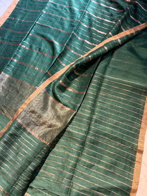 Rekha_Rani-_Deep_Emerald_Green_Silk_Linen_Handloom_Saree_with_Metallic_Copper_Zari_Stripes_&_Border_(Handloom_Mark_Certified)