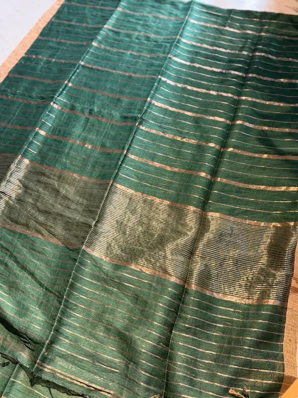 Rekha_Rani-_Deep_Emerald_Green_Silk_Linen_Handloom_Saree_with_Metallic_Copper_Zari_Stripes_&_Border_(Handloom_Mark_Certified)