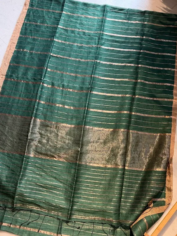 Rekha_Rani-_Deep_Emerald_Green_Silk_Linen_Handloom_Saree_with_Metallic_Copper_Zari_Stripes_&_Border_(Handloom_Mark_Certified)