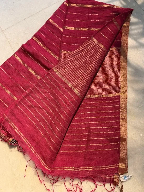 Rekha_Rani-_Magenta_Silk_Linen_Handloom_Saree_with_Metallic_Copper_Zari_Stripes_&_Border_(Handloom_Mark_Certified)